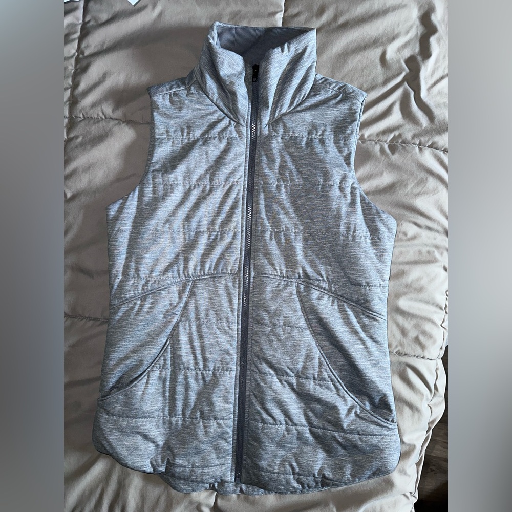 Marmot Lightweight insulated vest size small NWOT